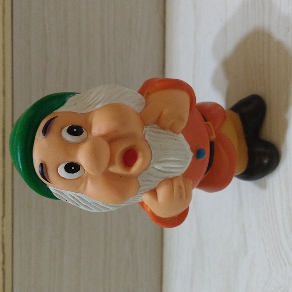 Vintage Snow White & The Seven Dwarfs "Sneezy" Squeaky Toy Rubber Figure - Picture 1 of 5